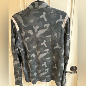 Nike 1/4 Zip Long Sleeves Pullover